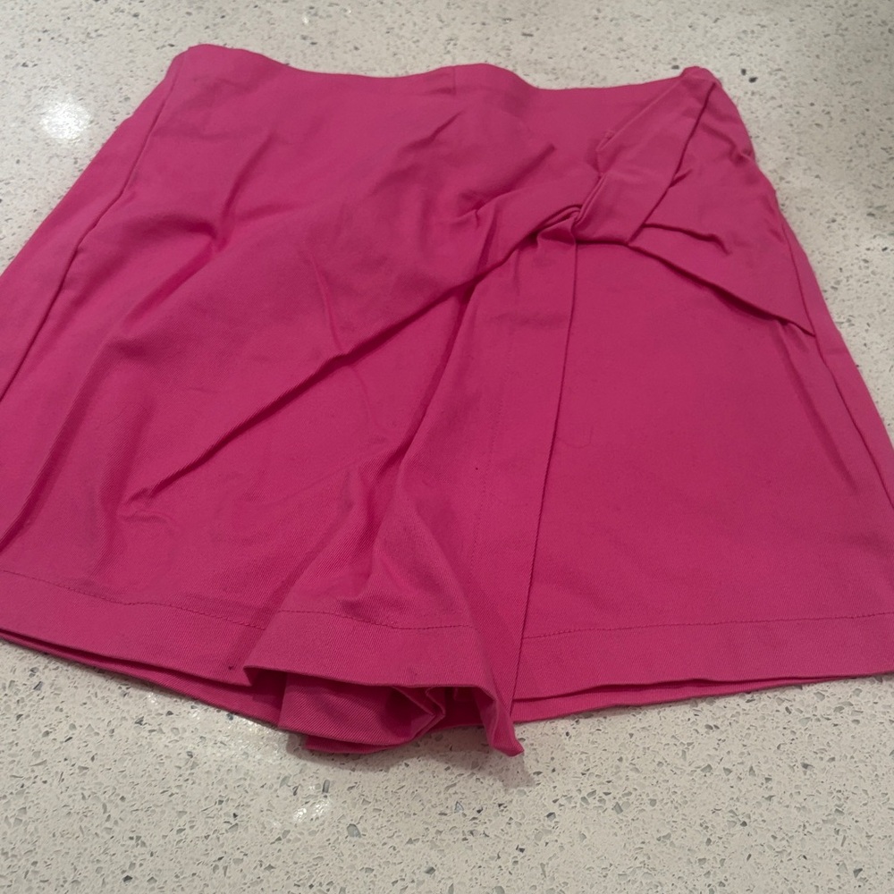 Women's Pink Shorts Size S NWT